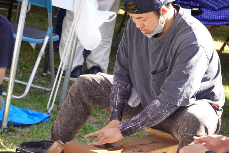 繊細な音が心地いいなぁ。